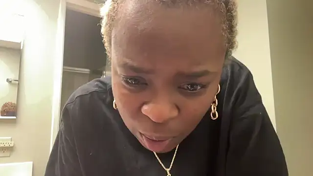 SimoneSavage online show from 11.21.25