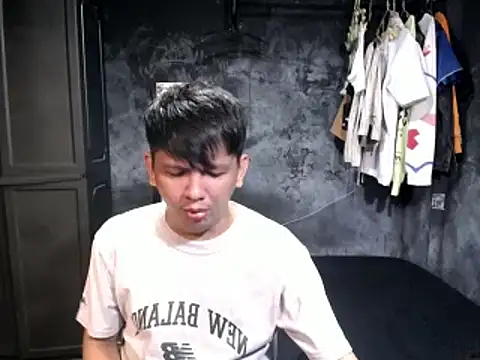 asianPinoy4you online show from 10.04.25