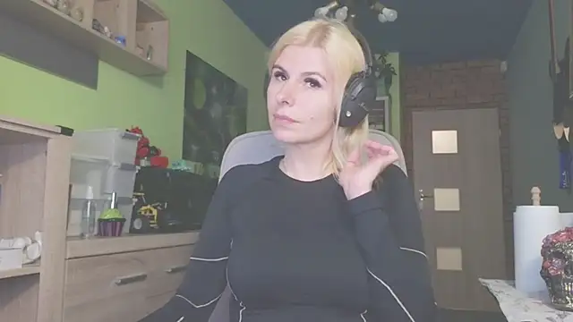 karmija online show from 10.31.25