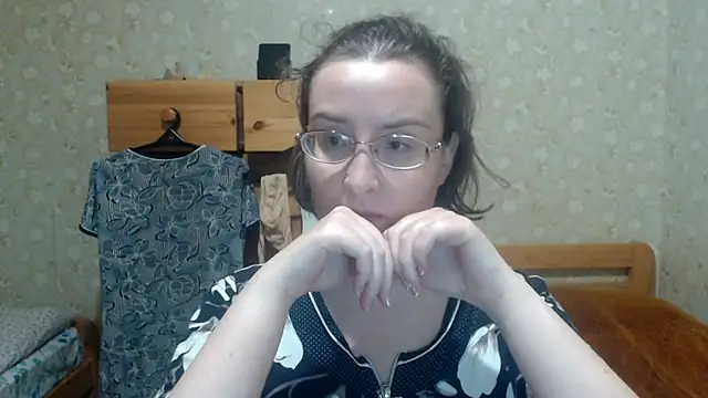 Smart Rose online show from 10.13.25