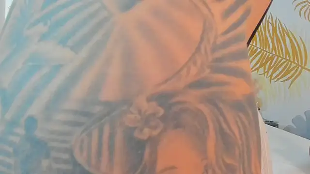 Snapshot of PinkyisHere chatting on 02.24.25 PinkyisHere online show from 02.24.25