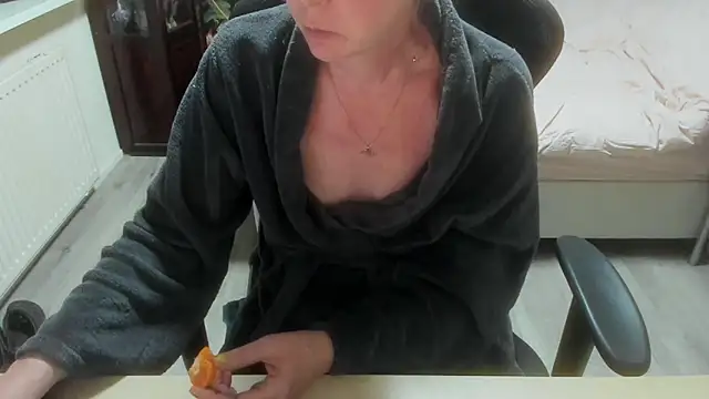 minoesje37 online show from 03.14.26