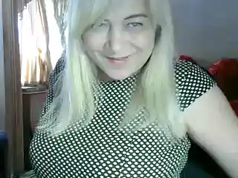 Snapshot of AgoniA7 chatting on 03.16.25 AgoniA7 online show from 03.16.25