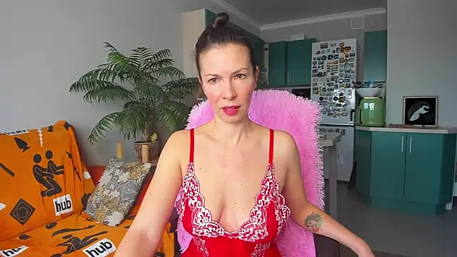 ChristinaGlory online show from 03.07.25