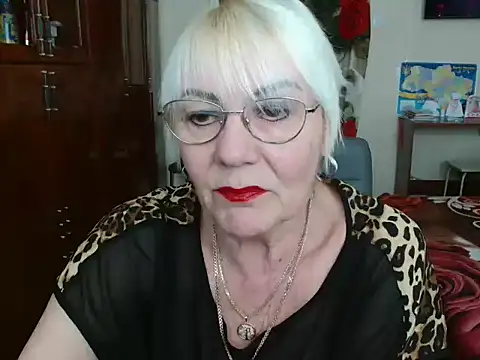 JenaCheim online show from 02.24.25