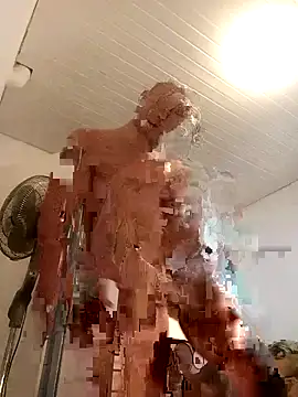 AthleticWomenizer2 online show from 04.30.26