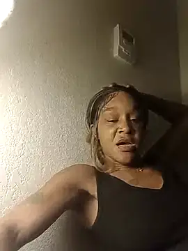 EnticingAaliyah online show from 03.24.26