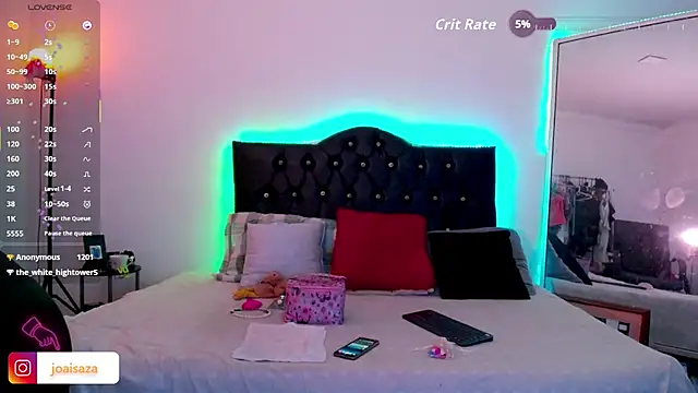 Snapshot of joaisaza chatting on 10.05.25 joaisaza online show from 10.05.25