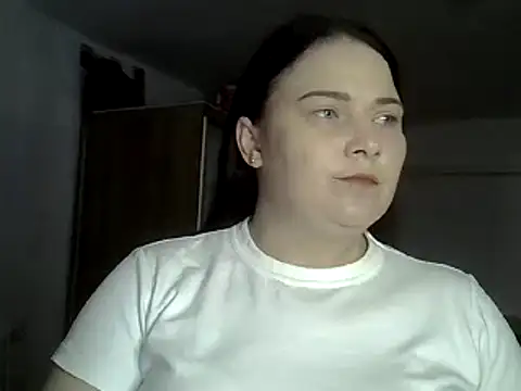 Snapshot of TammyAh chatting on 02.05.25 TammyAh online show from 02.05.25