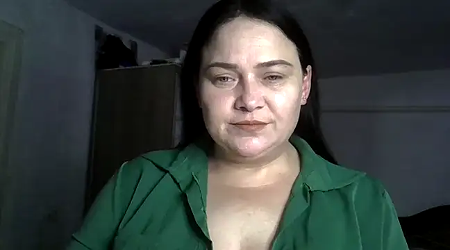 Snapshot of TammyAh chatting on 02.18.25 TammyAh online show from 02.18.25