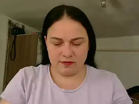 Snapshot of TammyAh chatting on 03.22.25 TammyAh online show from 03.22.25