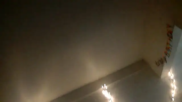 Xochillovemoney2 online show from 03.19.25