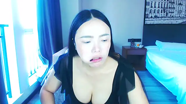 hianne online show from 03.10.26