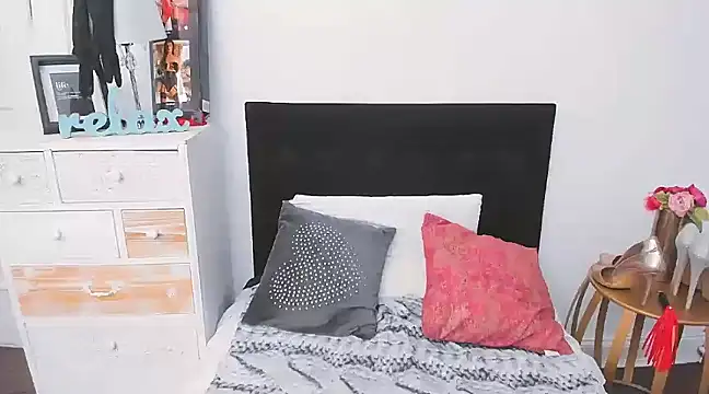 Snapshot of sweetMariina chatting on 02.02.25 sweetMariina online show from 02.02.25