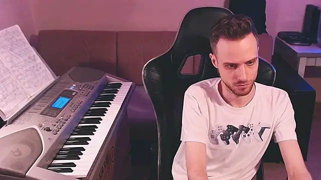 Sweetparker online show from 10.12.25