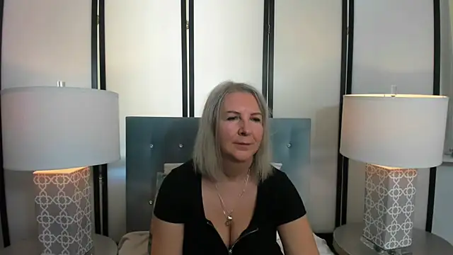 EricaTop online show from 02.15.25