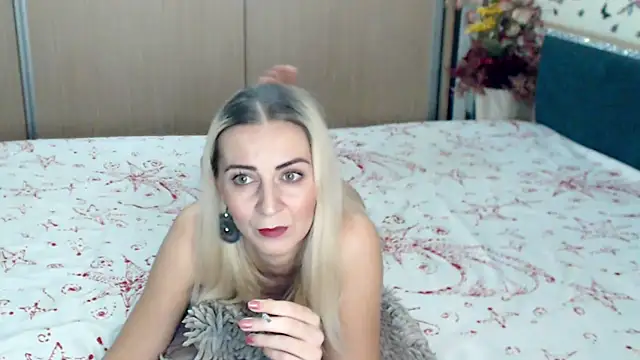 MirabelaSweet online show from 12.19.24