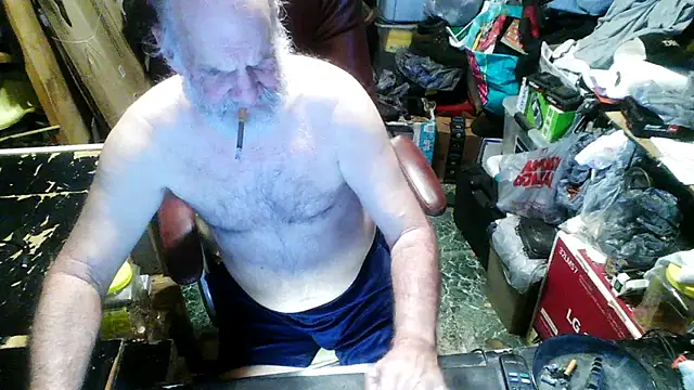 russtee online show from 11.13.25