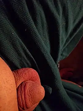 Snapshot of russtee chatting on 02.24.26 russtee online show from 02.24.26