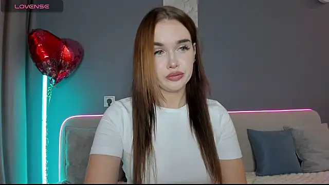 Malika Lisan online show from 02.21.26