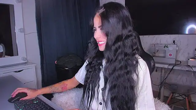 Lisegg  online show from 01.28.25