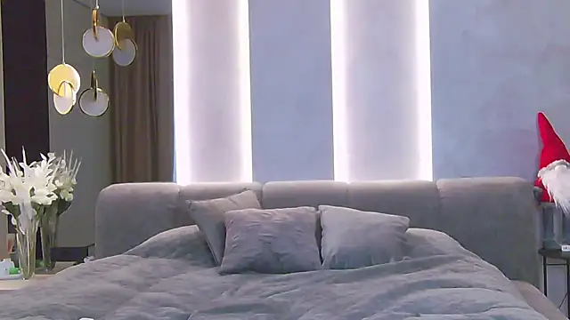 Sinful Eyes online show from 12.06.24