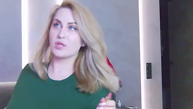 Sinful Eyes online show from 12.07.24