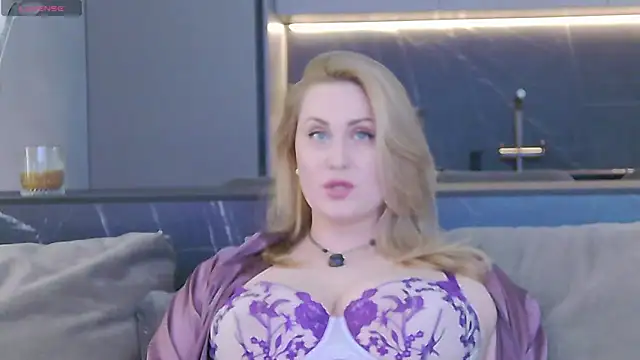 Sinful Eyes online show from 02.05.25