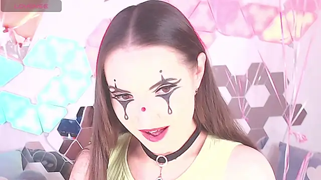 Snapshot of LexiKiss chatting on 01.11.25 LexiKiss online show from 01.11.25