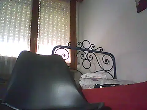 Snapshot of Moro_ra chatting on 06.16.26 Moro ra online show from 06.16.26