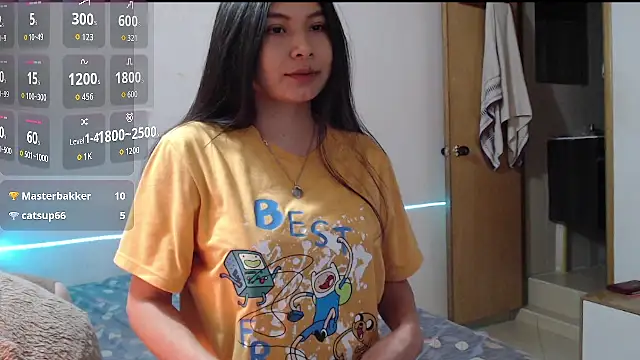 Snapshot of evolet01 chatting on 09.13.25 evolet01 online show from 09.13.25