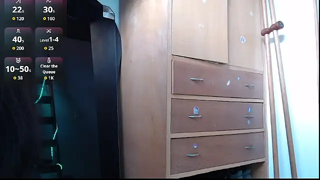 Snapshot of evolet01 chatting on 02.18.26 evolet01 online show from 02.18.26