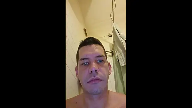 Snapshot of viraglaci18@xh chatting on 01.07.26 viraglaci18xh online show from 01.07.26