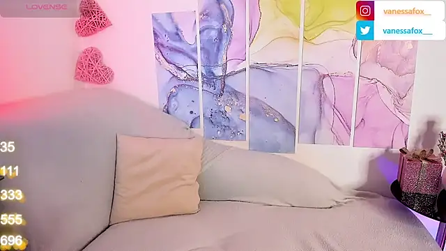 VanessaFox   online show from 12.21.24