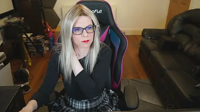 Snapshot of KelseyCobalt chatting on 01.02.25 KelseyCobalt online show from 01.02.25