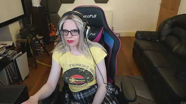 Snapshot of KelseyCobalt chatting on 02.24.25 KelseyCobalt online show from 02.24.25