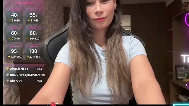 Snapshot of Leilacharlotte chatting on 02.26.26 Leilacharlotte online show from 02.26.26