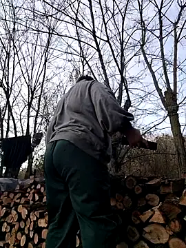 Snapshot of PUNKFUNK_HIGHLANDERX_EMTm chatting on 11.18.25 PUNKFUNK HIGHLANDERX EMTm online show from 11.18.25