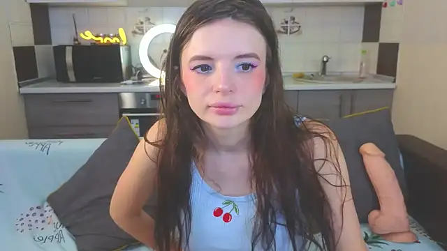 Naughty Alice online show from 01.31.25