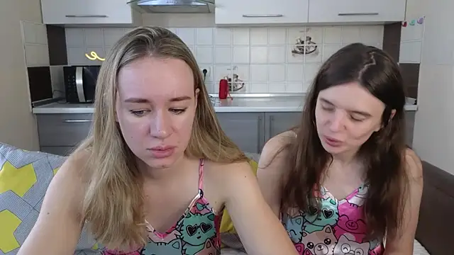 Naughty Alice online show from 09.15.25