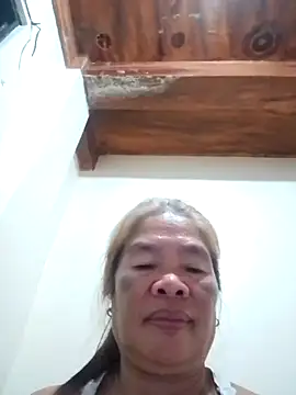 sexylizzy4u online show from 02.20.25