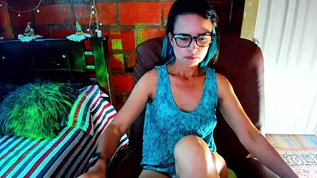 BrianaGarner online show from 03.25.26