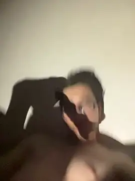 Snapshot of safadinhofire chatting on 03.24.26 safadinhofire online show from 03.24.26