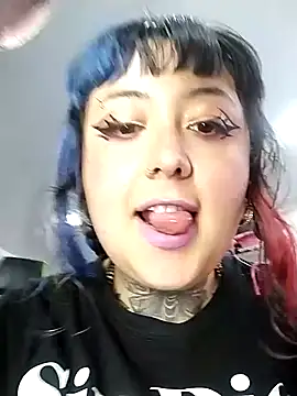 Snapshot of cindy_ink chatting on 02.04.25 cindy ink online show from 02.04.25