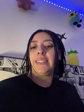 Snapshot of Sofhi_corolinne31 chatting on 02.26.25 Sofhi corolinne31 online show from 02.26.25