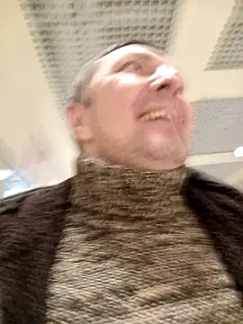 Snapshot of Pokaz2020 chatting on 12.01.24 Pokaz2020 online show from 12.01.24