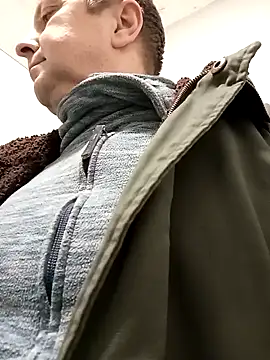 Snapshot of Pokaz2020 chatting on 12.10.24 Pokaz2020 online show from 12.10.24