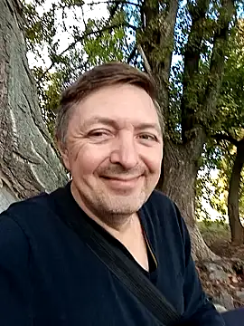 Snapshot of Pokaz2020 chatting on 09.18.25 Pokaz2020 online show from 09.18.25