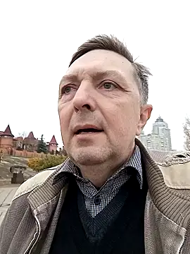 Snapshot of Pokaz2020 chatting on 11.05.25 Pokaz2020 online show from 11.05.25