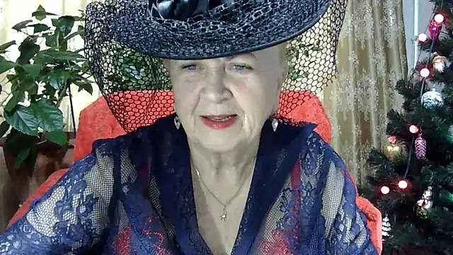 Emma52610 online show from 01.17.25